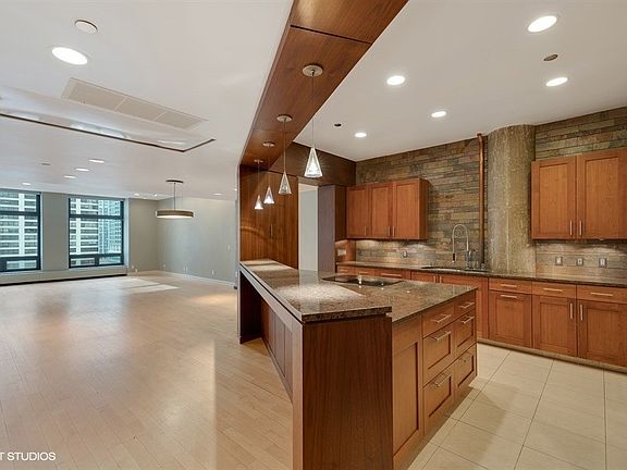 2nd image of 681 N Lake Shore Dr #121
