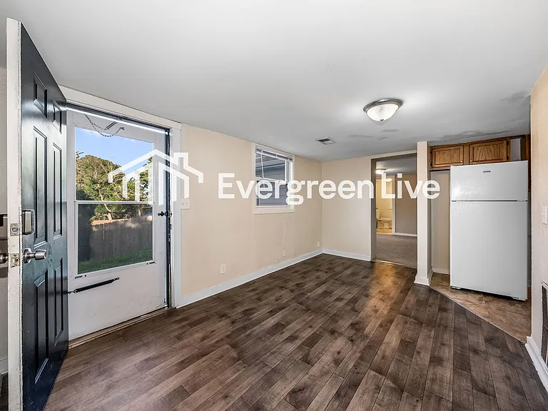 8833 Grant St — Photo 8