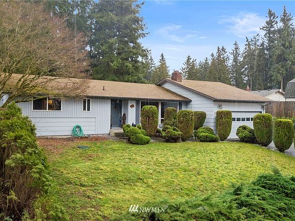 3rd image of 12903 122nd Avenue Ct E