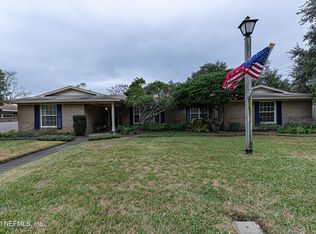 3694 Hoover Ln, Jacksonville, FL 32277