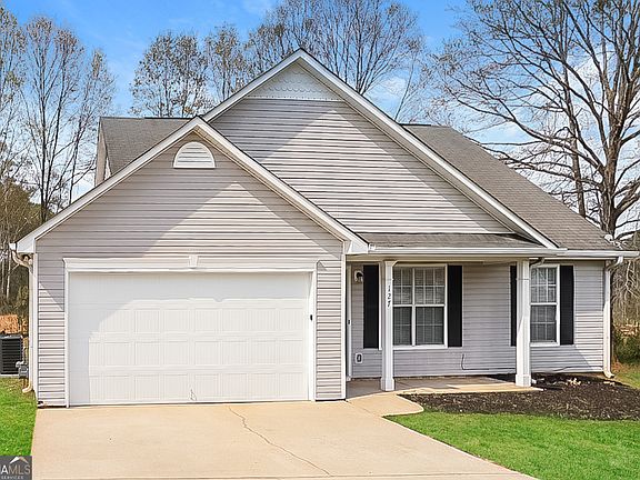 3rd image of 127 Tillman Ct