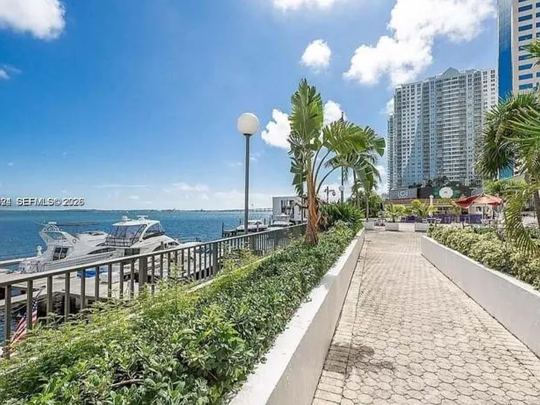 801 Brickell Bay Dr #764 — Photo 28