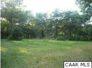 226 Hickory Creek Ln, Louisa, VA 23093