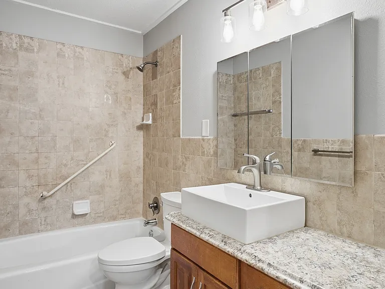 1510 Juanita Dr — Photo 17