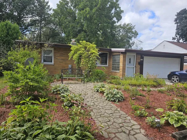 1008 North 23rd STREET, Manitowoc, WI 54220