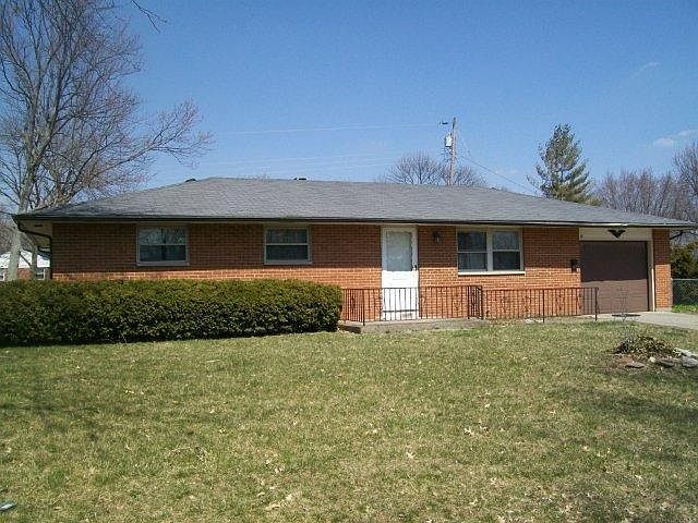 1st image of 117 Bruce Dr