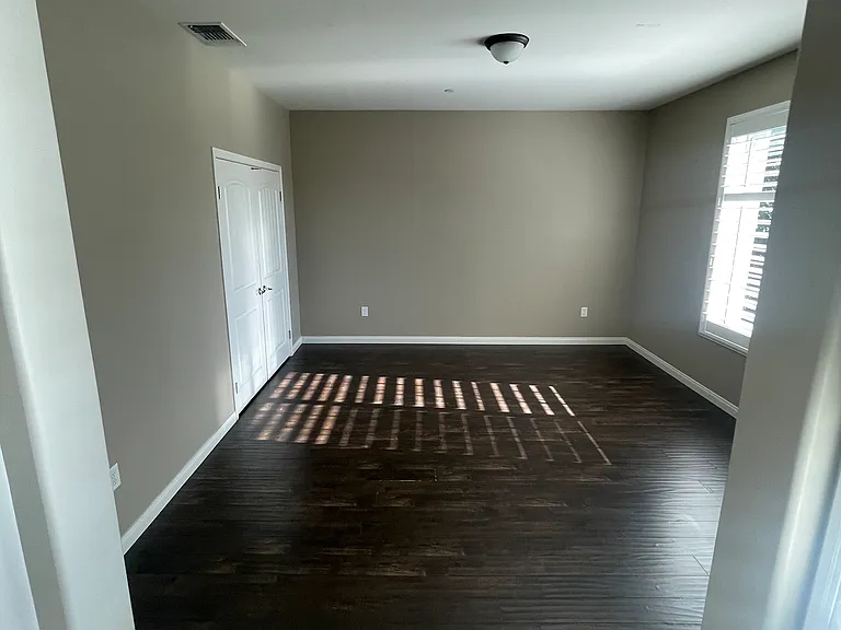 8500 Imola Ct — Photo 23
