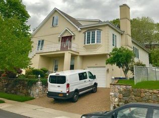 157 Spring St, Staten Island, NY 10304