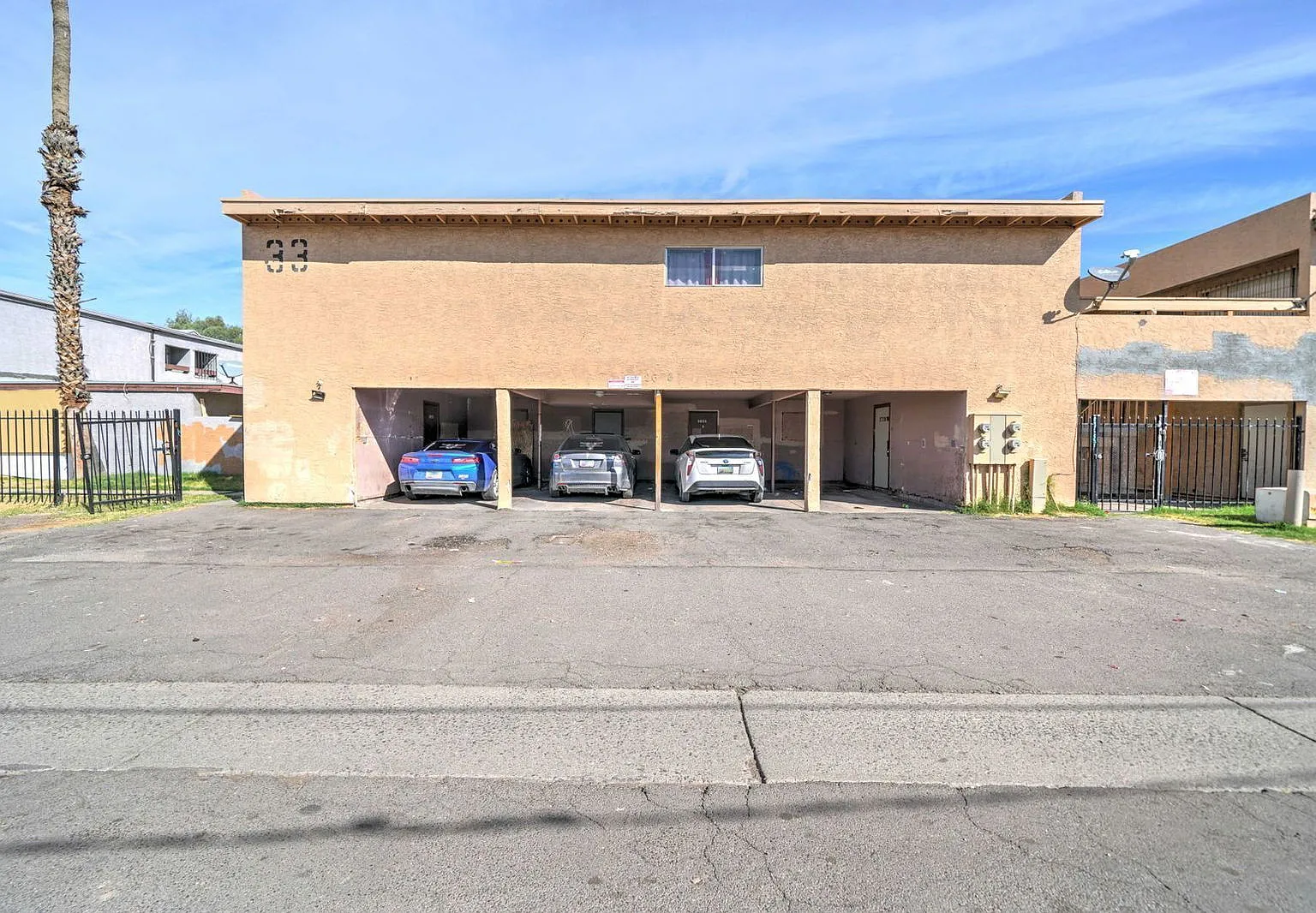 2 bed, 1.5 bath, 1036 sqft, $1,395 — Photo 2