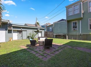 1708 Market St #B, Galveston, TX 77550