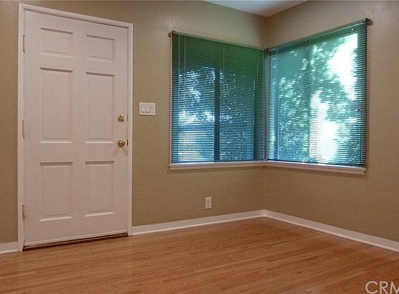 4th image of 1615 Marine Ave