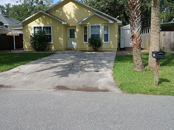 4221 Maine St, Elkton, FL 32033