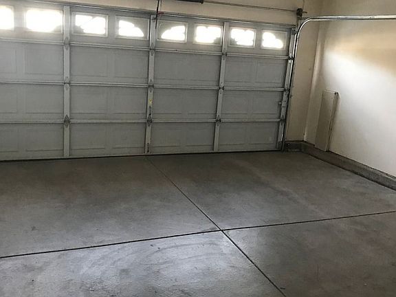4th image of 2988 San Mateo Dr
