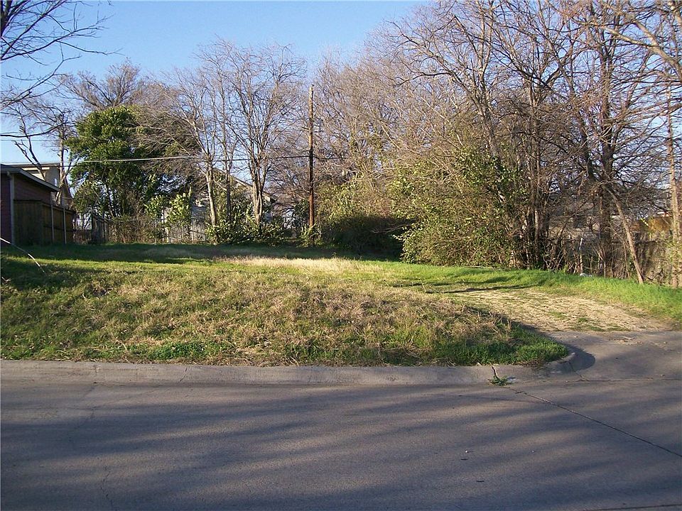 1st image of 1643 E Terrell Ave