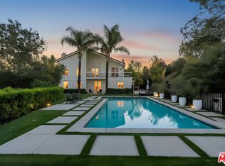 22241 Alizondo Dr, Woodland Hills, CA 91364