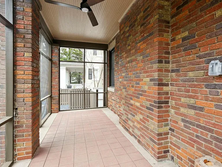 3643 Jenifer St NW — Photo 15