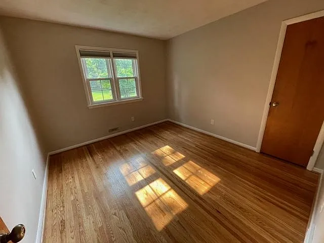 2032 Baird Rd — Photo 11