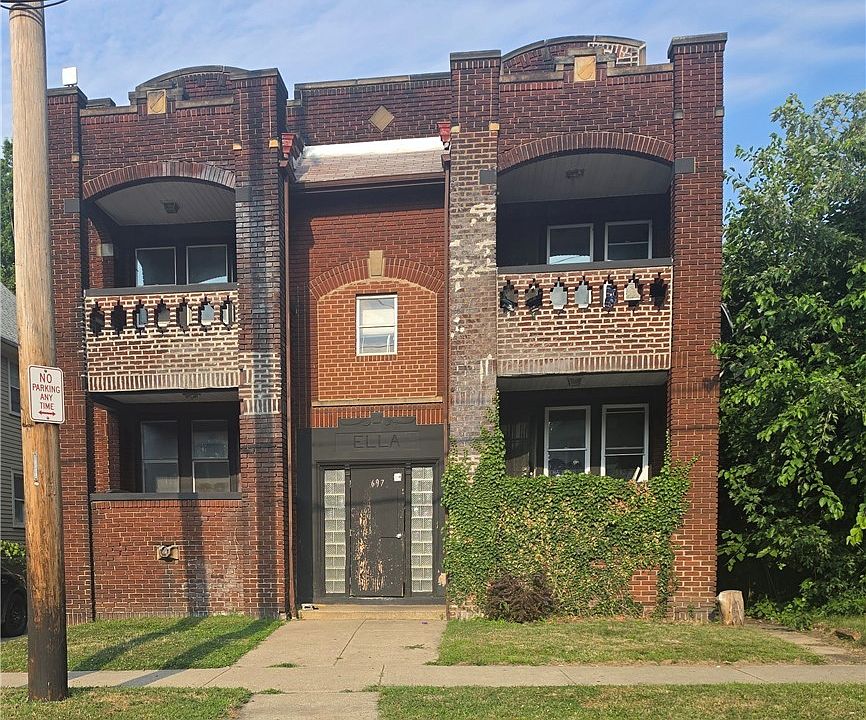 1st image of 697 Eddy Rd