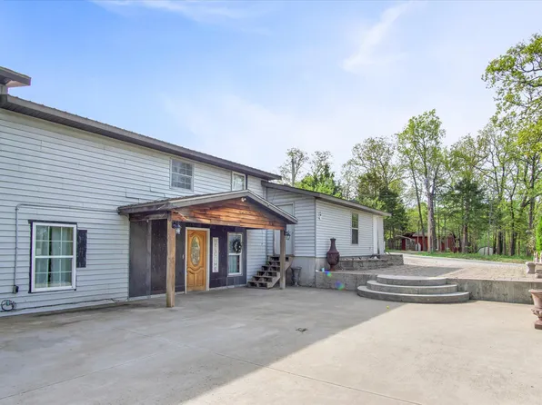 4155 Oakwood Road, Merriam Woods, MO 65740