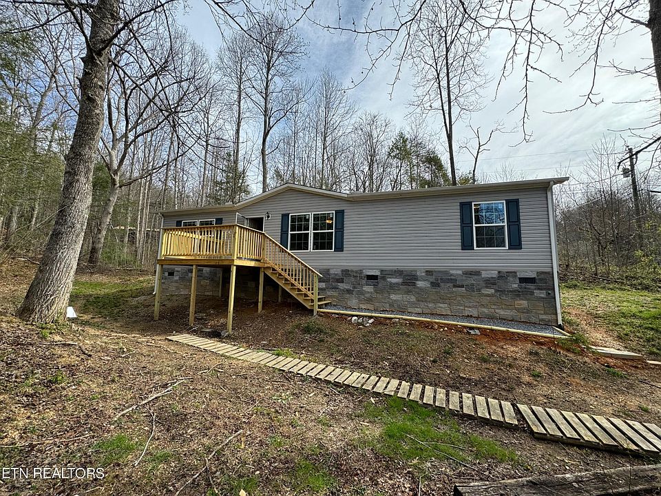 1st image of 4811 Townsend Dr