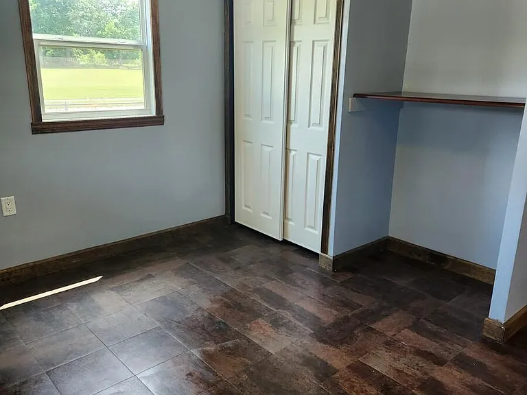 803 W Donaldson Ave — Photo 21