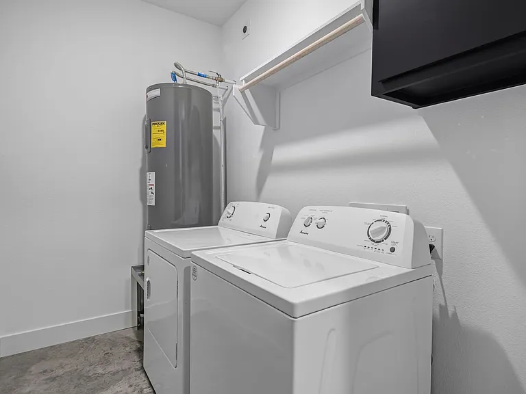 3001 Alpha Wolf Ct — Photo 15