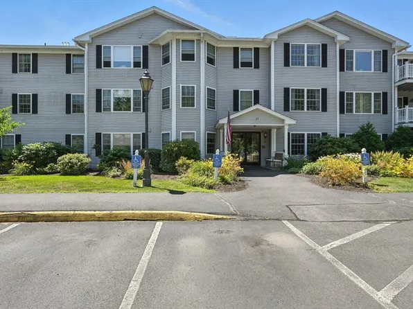 23 Green Leaves Dr Unit 101, Amherst, MA 01002