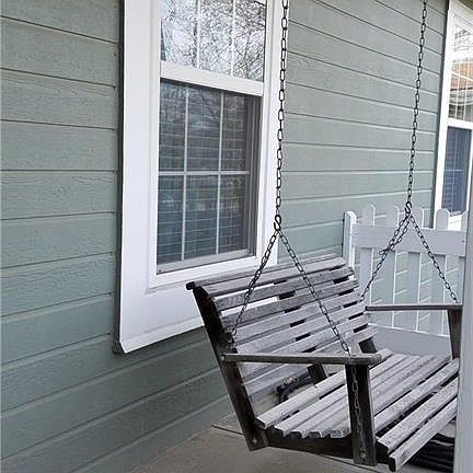 Front Porch Swing!