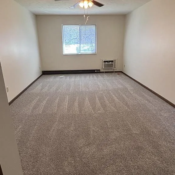 211 Dodge Dr #C4 — Photo 4