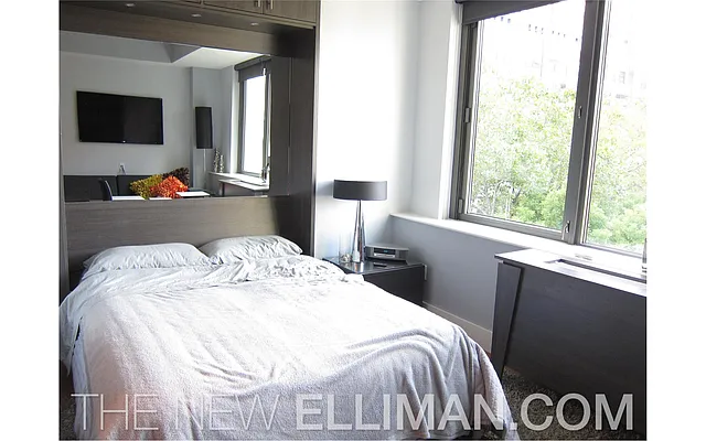 Rented by Douglas Elliman | media 3