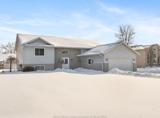 70 Middleton Line, Chatham Kent, ON N0P2P0