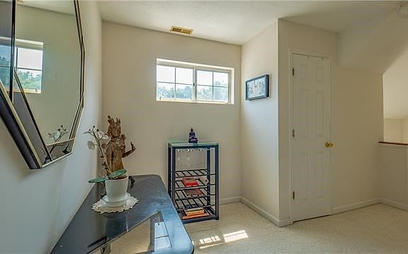 3rd image of 704 Bentley Ct