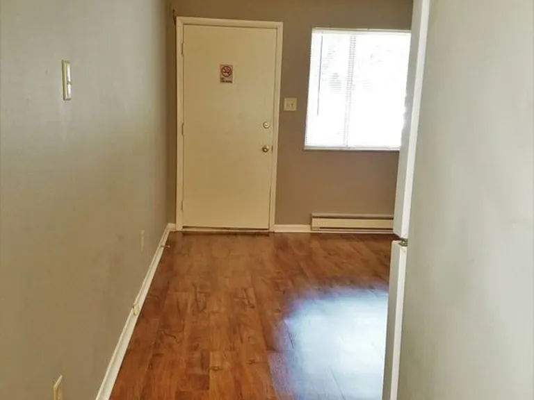 729 W Dixie St #18W — Photo 6
