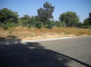 327 Malone St, Madera, CA 93638