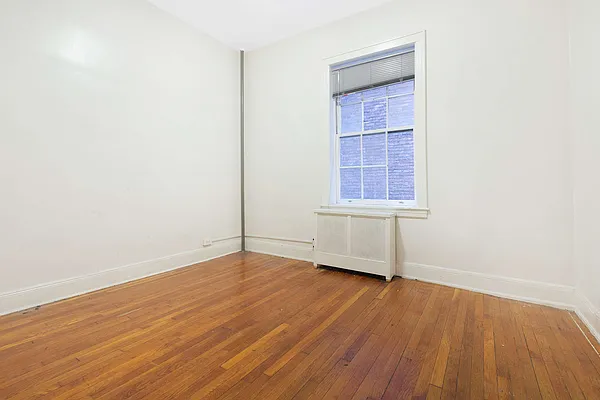 Rented by Bryan L Rozencwaig, LREB | media 13