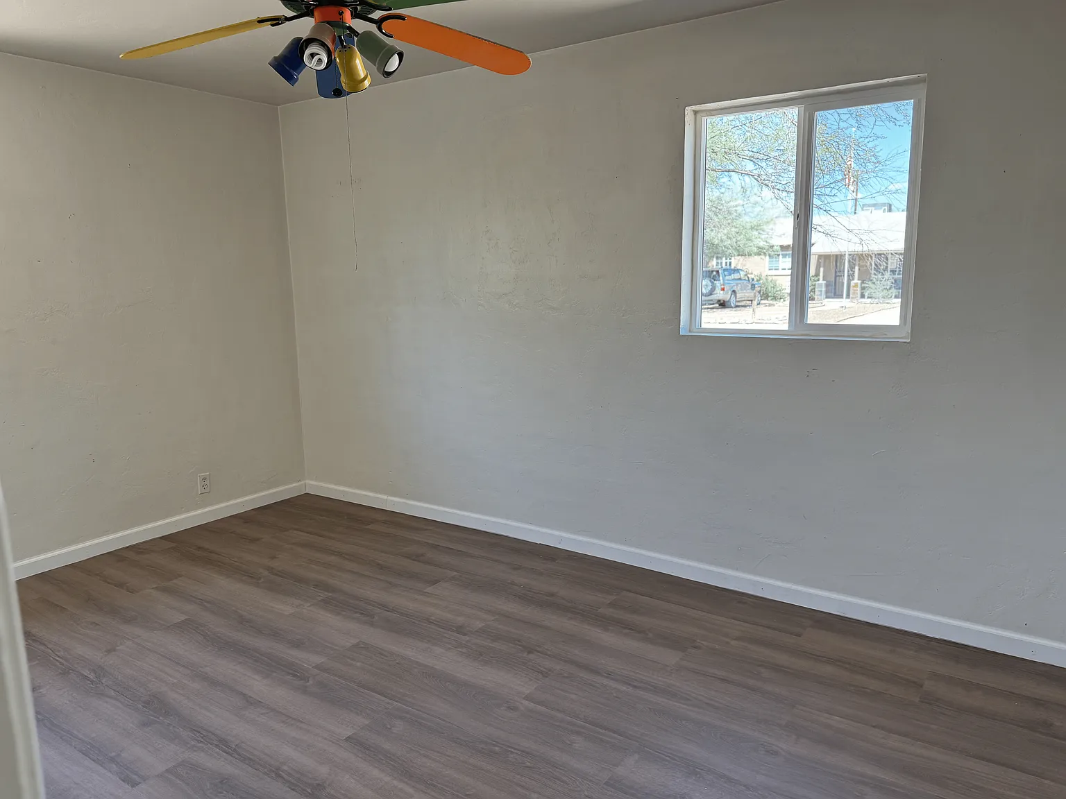 4 bed, 1644 sqft, $1,700 — Photo 3