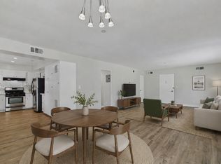 142 S El Molino Ave APT 3, Pasadena, CA 91101
