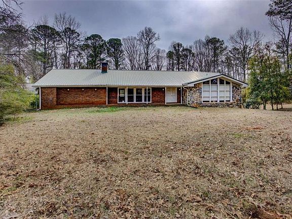 5th image of 2816 Klondike Rd SW