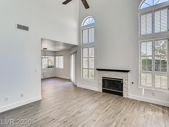 5th image of 8208 Misty Island Cir