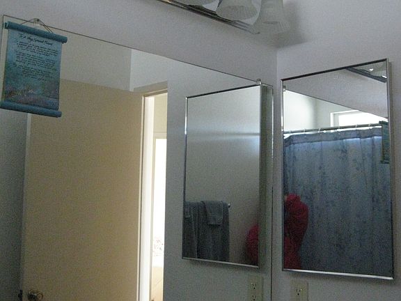 2nd Bathroom