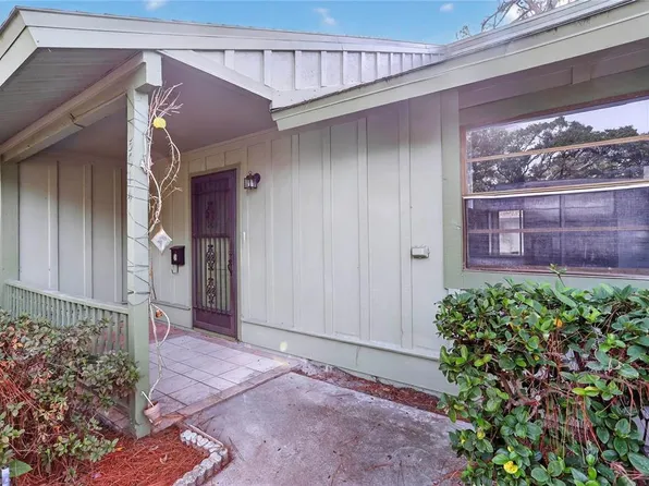 5014 Barrington Cir #2102, Sarasota, FL 34234