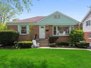 4084 Garden Ave, Western Springs, IL