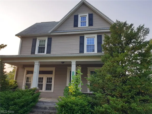 23250 South St, Homeworth, OH 44634