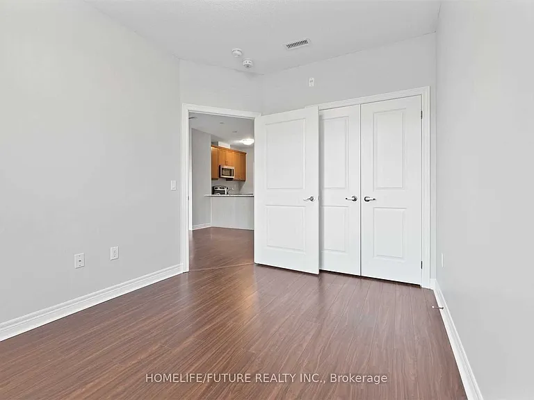 7768 Kennedy Rd #101 — Photo 10