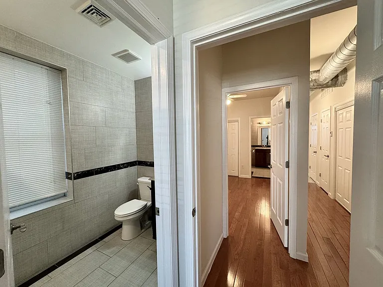 309 Sycamore Street Apartments — Photo 39