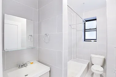 Rented by Clove Realty LLC