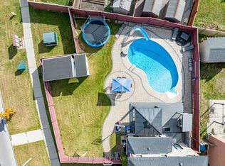 1 Bridgid Dr, Whitby, ON L1P1T7