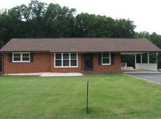 137 Lawson Rd, Martinsville, VA 24112