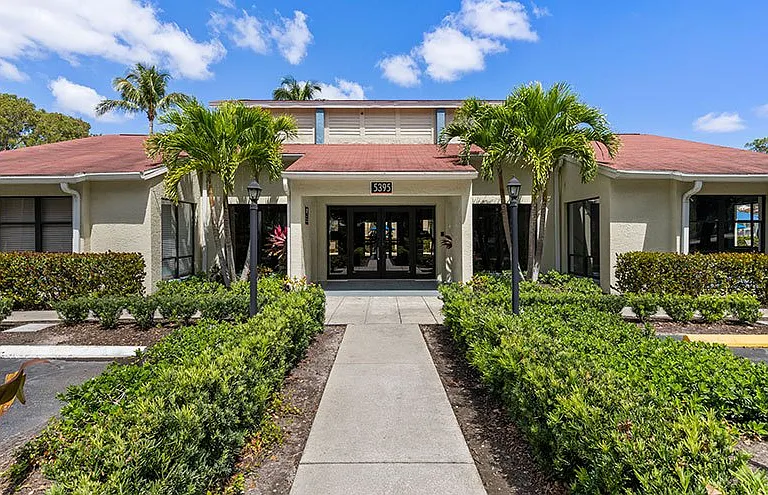 Gulfshore Apartment Homes — Photo 30