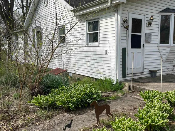2958 S 800th Rd E, Walkerton, IN 46574